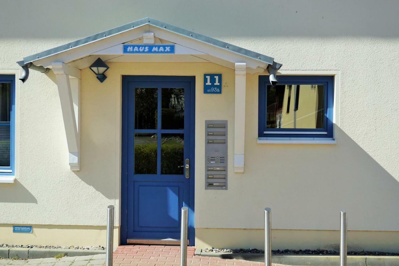 Merikoti Glowe Bagian luar foto